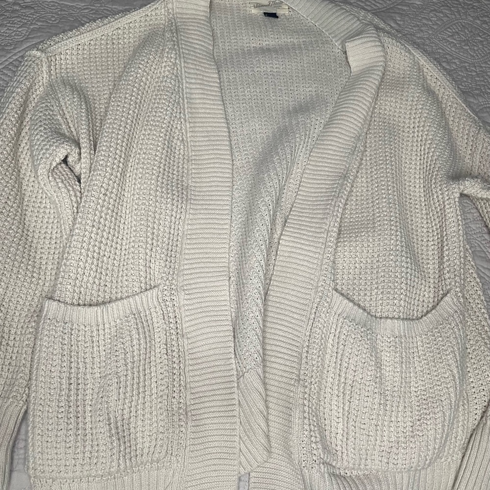Cárdigan cream color